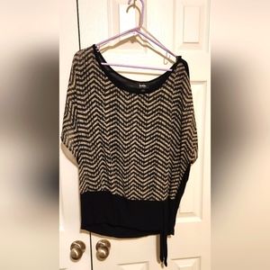 🌷Black Chevron Dolman Top🌷